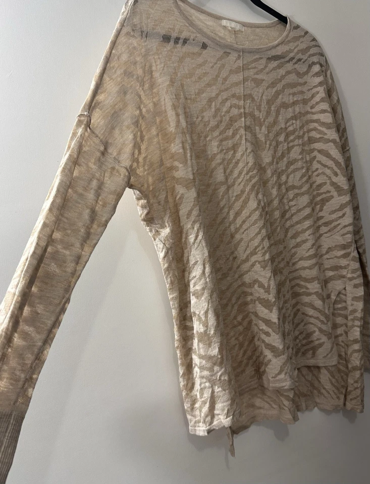 H&M Sweater Pullover Women Size XL Beige Knit Animal Print Long Sleeve Light - Image 2 of 4