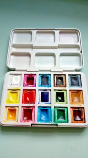 Royal Talens Van Gogh Watercolour Paint 15 Half Pan Set (1 pan empty)