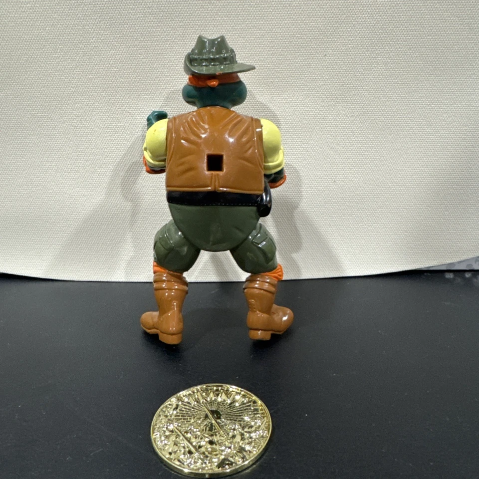 TMNT Teenage Mutant Ninja Turtles Safari Mike Adventurer Michelangelo w/ Coin - Image 3 of 4