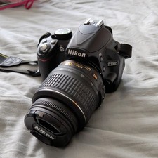 Nikon D3100 DSLR Camera + 18-55mm Lens Kit Hamma Bag Charger Fully Working