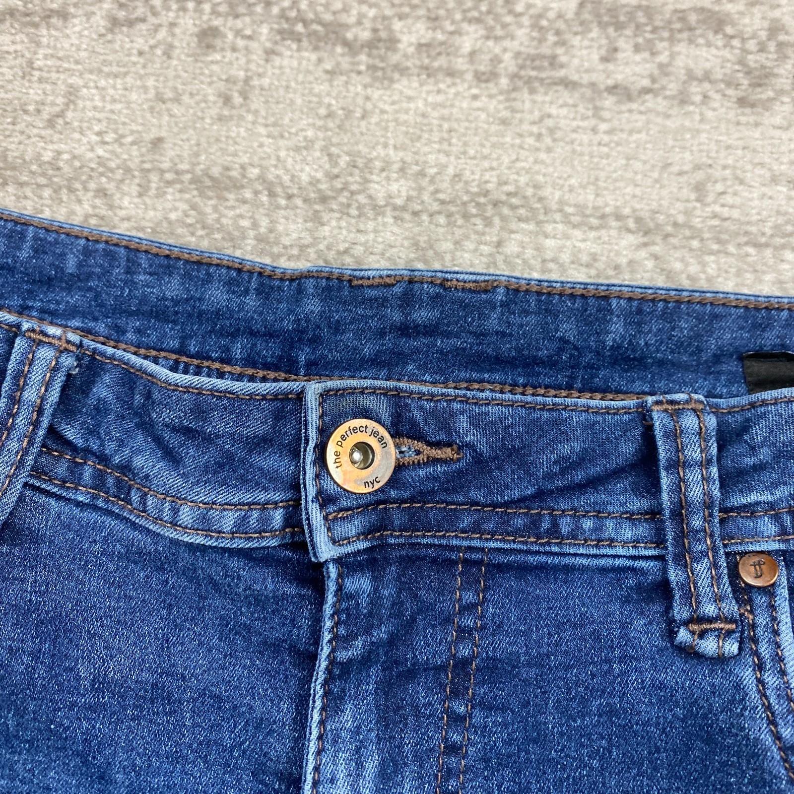 The Perfect Jean NYC Pants Mens 34 Blue Jeans Denim Pocket Outdoor Preppy 34x32