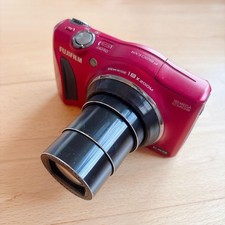 Fotocamera digitale compatta Fujifilm FinePix F800 EXR testata funzionante Giappone