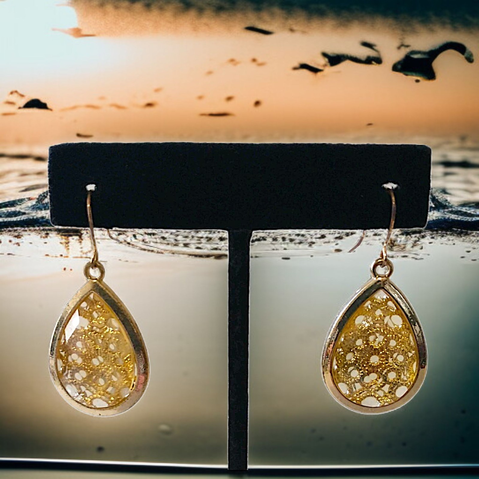 Translucent Filigree Dangle Earrings Acrylic Over… - image 15
