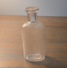 Small Clear Glass Antique Apothecary/Medicine Pharmaceutical Bottle Unembossed
