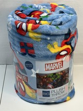 The Big One Marvel SPIDER-MAN Holiday Oversized Plush Throw Blanket 5ft x 6ft