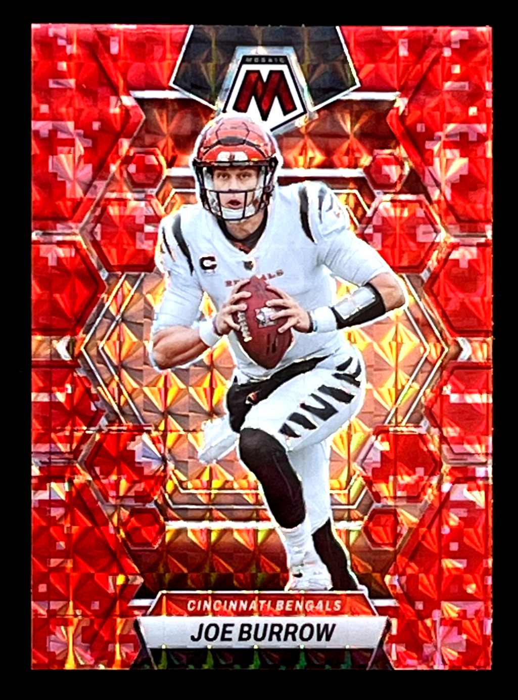 Joe Burrow 2023 Panini Mosaic Red Prizm Parallel Cincinnati Bengals #40