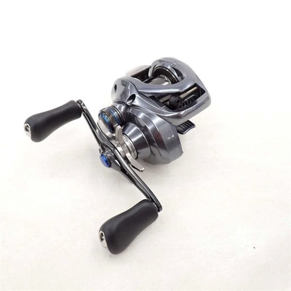 SHIMANO 22 SLX DC XT 70HG Right 7.4:1 Baitcast Reel Japan USED w
