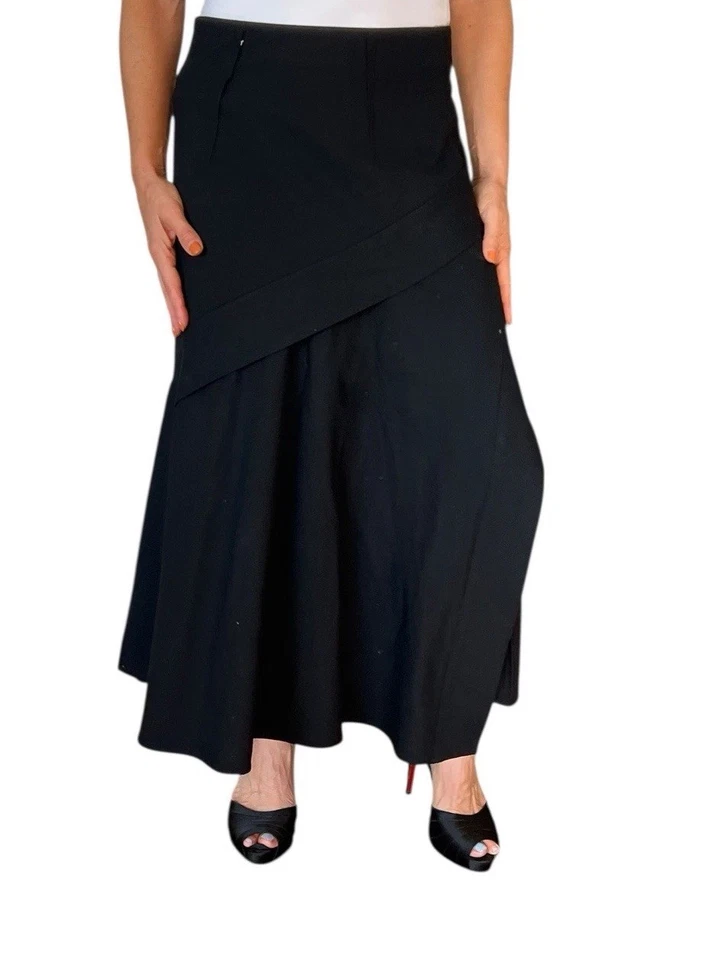 Falda midi asimétrica Sportmax Max Mara negra de lana crepé con volantes abertura línea A 6 Foto 3 de 4