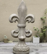 Glitzhome Garden Statue 27.25" MGO Standing Fleur De Lis Outdoor Resin Gray