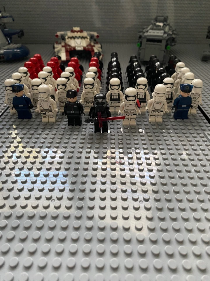 Lego First Order Lot of 3 Minifigures First Order Stormtrooper Captain Phasma - Image 3 of 4