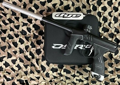 NEW Dye DSR+ Paintball Gun - Silver Night (Dust Black/Dust Silver)