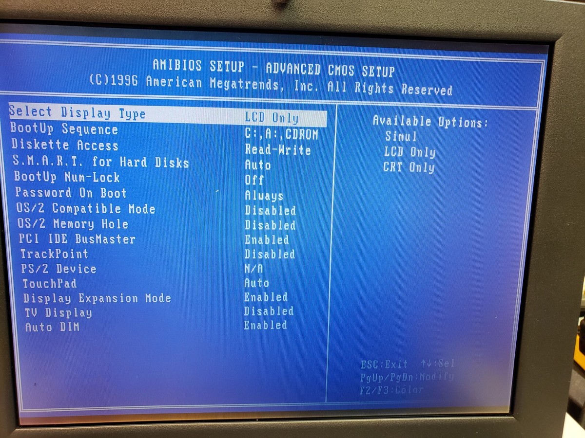 Vintage Winbook XL Laptop Pentium 233 MMX 64MB 6GB 1.44MB Vintage Winbook XL Laptop Pentium 233 MMX 64MB 6GB 1.44MB