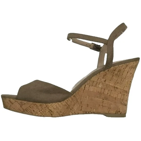 Tacones superiores de gamuza con cuña Charles David para mujer