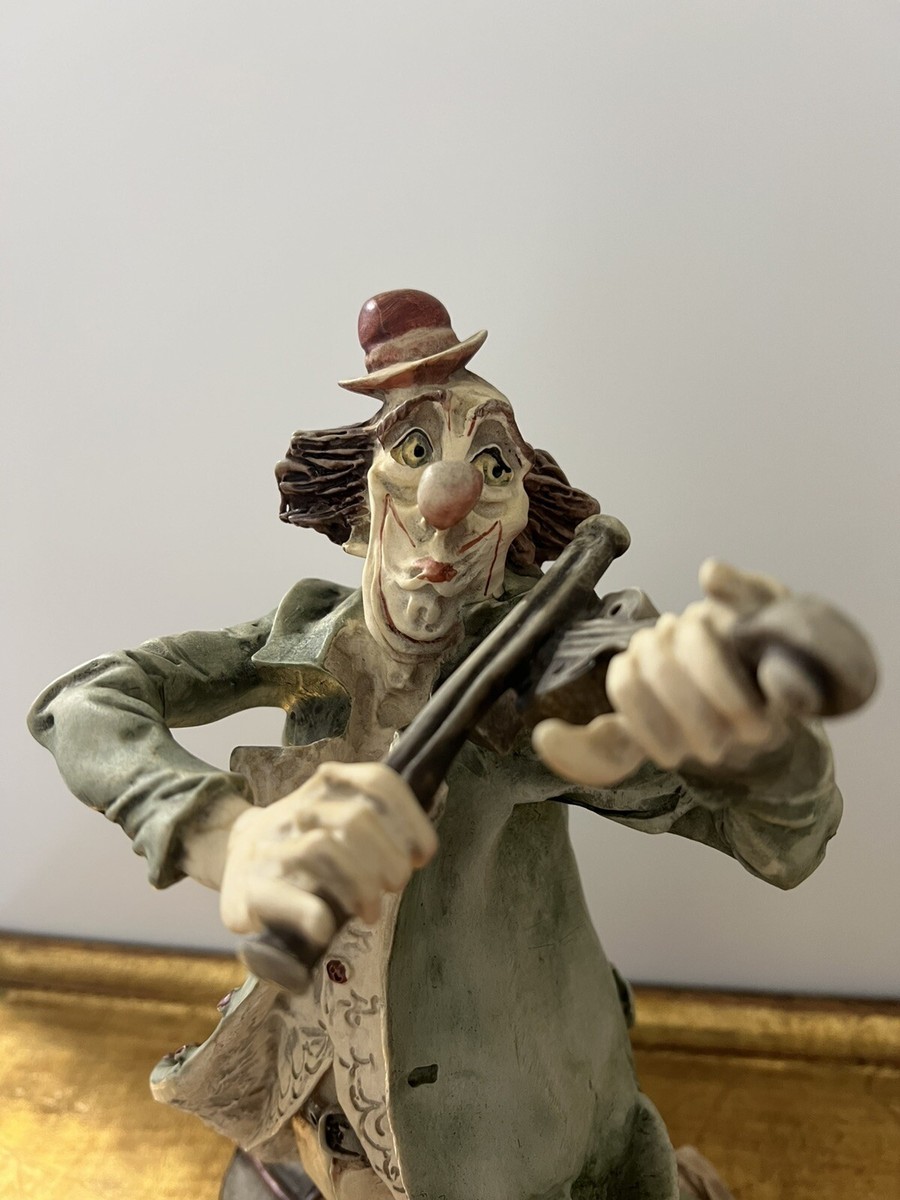 Capodimonte By Giuseppe Armani Sad Clown Figurine Playing Violin