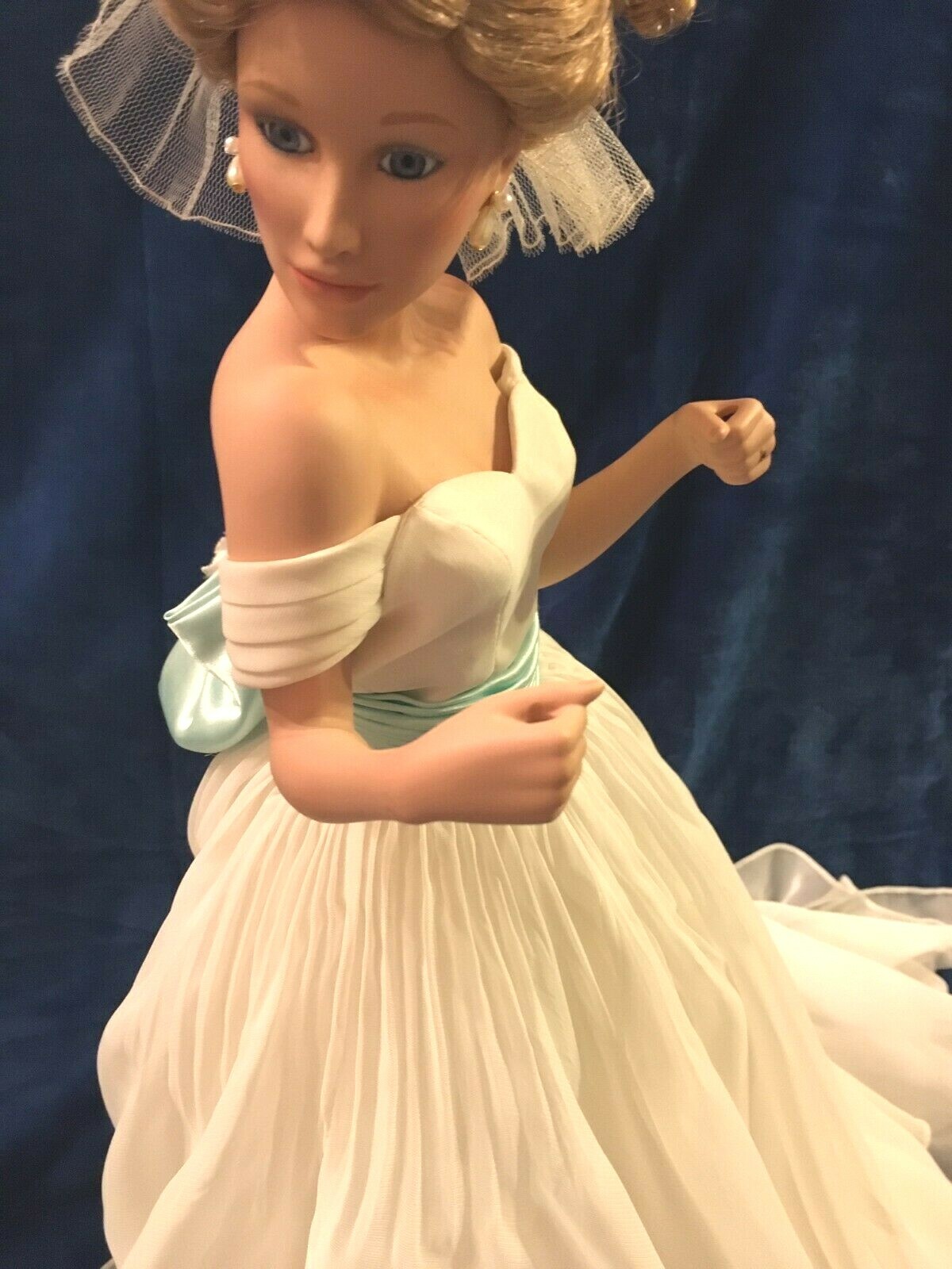 ashton drake bride dolls 1997