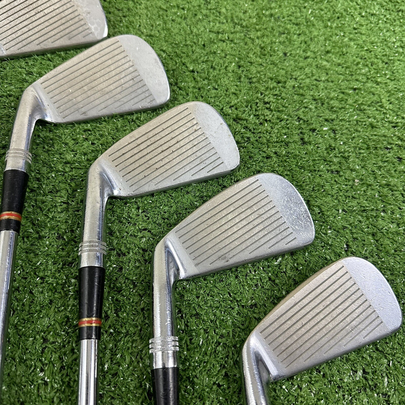 Wilson Staff Gooseneck Blades Iron Set 3PW Shaft Right Handed eBay