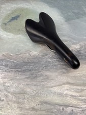 Sella Fizik Pave nera in pelle con rotaie in titanio sedile bici