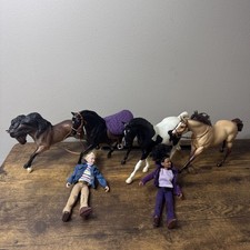 Lot Of 4 Breyer Horses And 2 Dolls