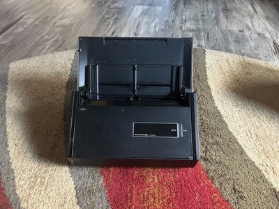 Fujitsu ScanSnap ix500 Wireless Document & Image Scanner