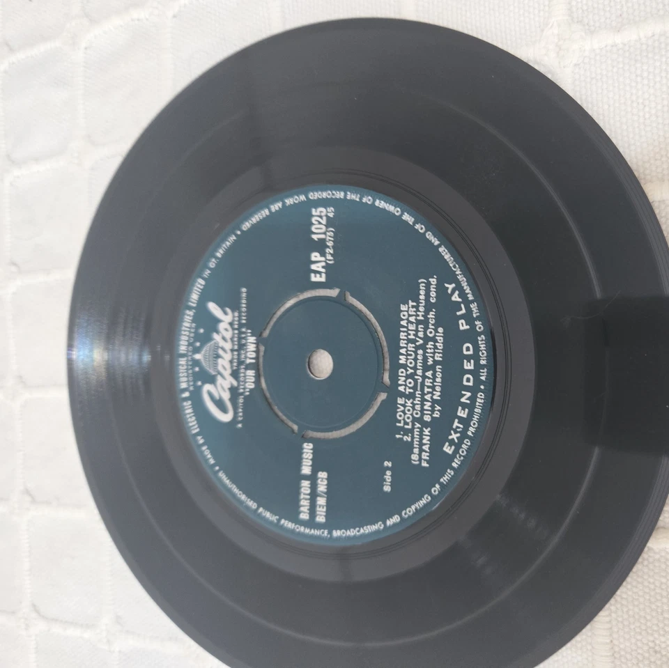 Frank Sinatra – Our Town (Capitol 1956) 7" vinyl EP VG/VG - Image 2 of 4