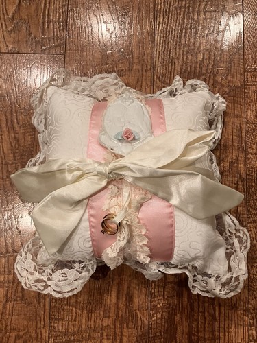 1994 Enesco Precious Moments White Satin and Lace Ring Bearer Pillow