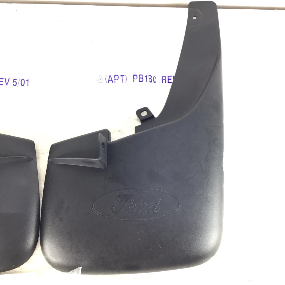 OEM NEW Front Molded Splash Guard Mud Flap w/ Lip 11-16 Super Duty BC3Z16A550GA - Image 3 of 4