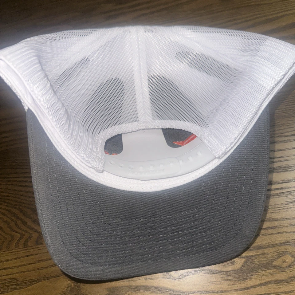 Sombrero Oficial Bobcat Skidsteer Education Adulto Ajustable Color Gris Foto 3 de 4