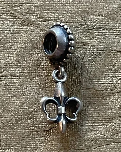 Fleur de lis pandora best sale charm