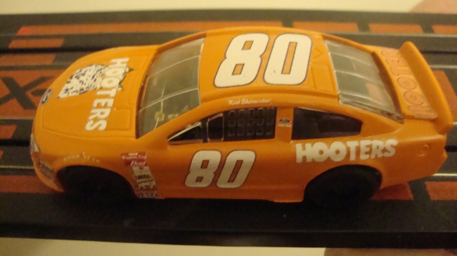 2023 Ford Taurus Kirk Skelmerdire Hooters     #80  AW Super III  HO Slot Car