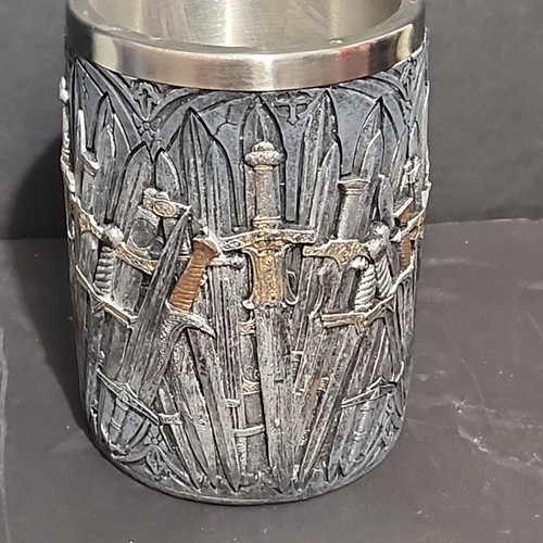 Game of Thrones Swords Mug Tankard Stainless Steel & Resin Stein Removable Liner - Picture 5 of 10