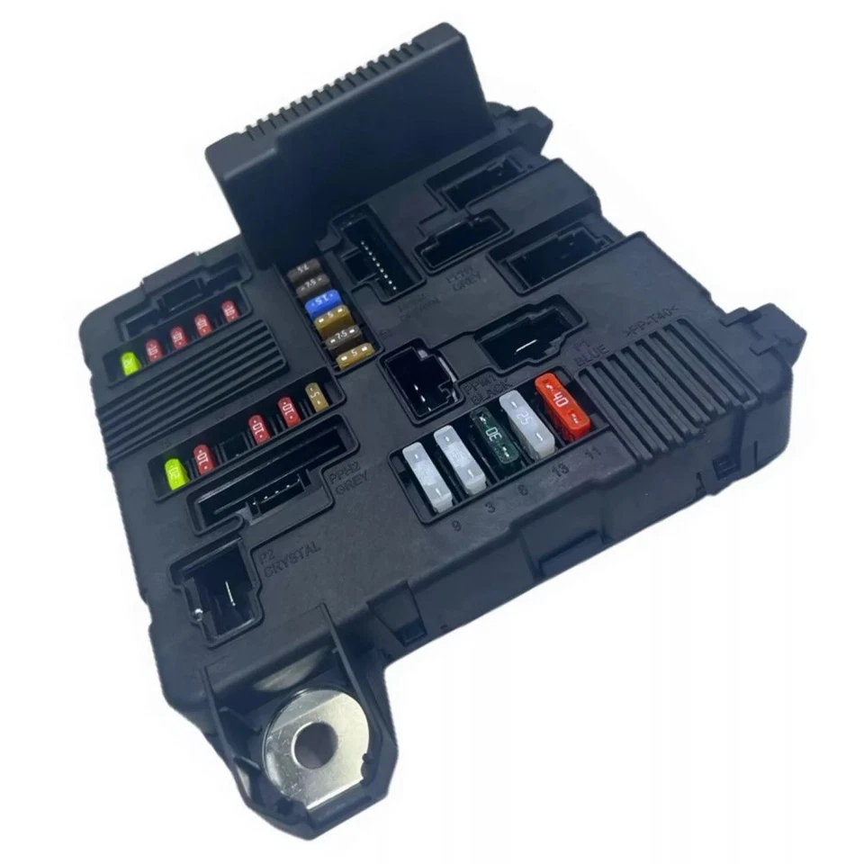 Car Engine Fuse Box Module 8200306032 8200306033 For Renault Megane / Scenic II - Image 4 of 4