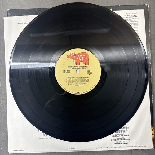Saturday Night Fever Vinyl Original Soundtrack LP Album John Travolta EXCELLENT - Picture 11 of 17
