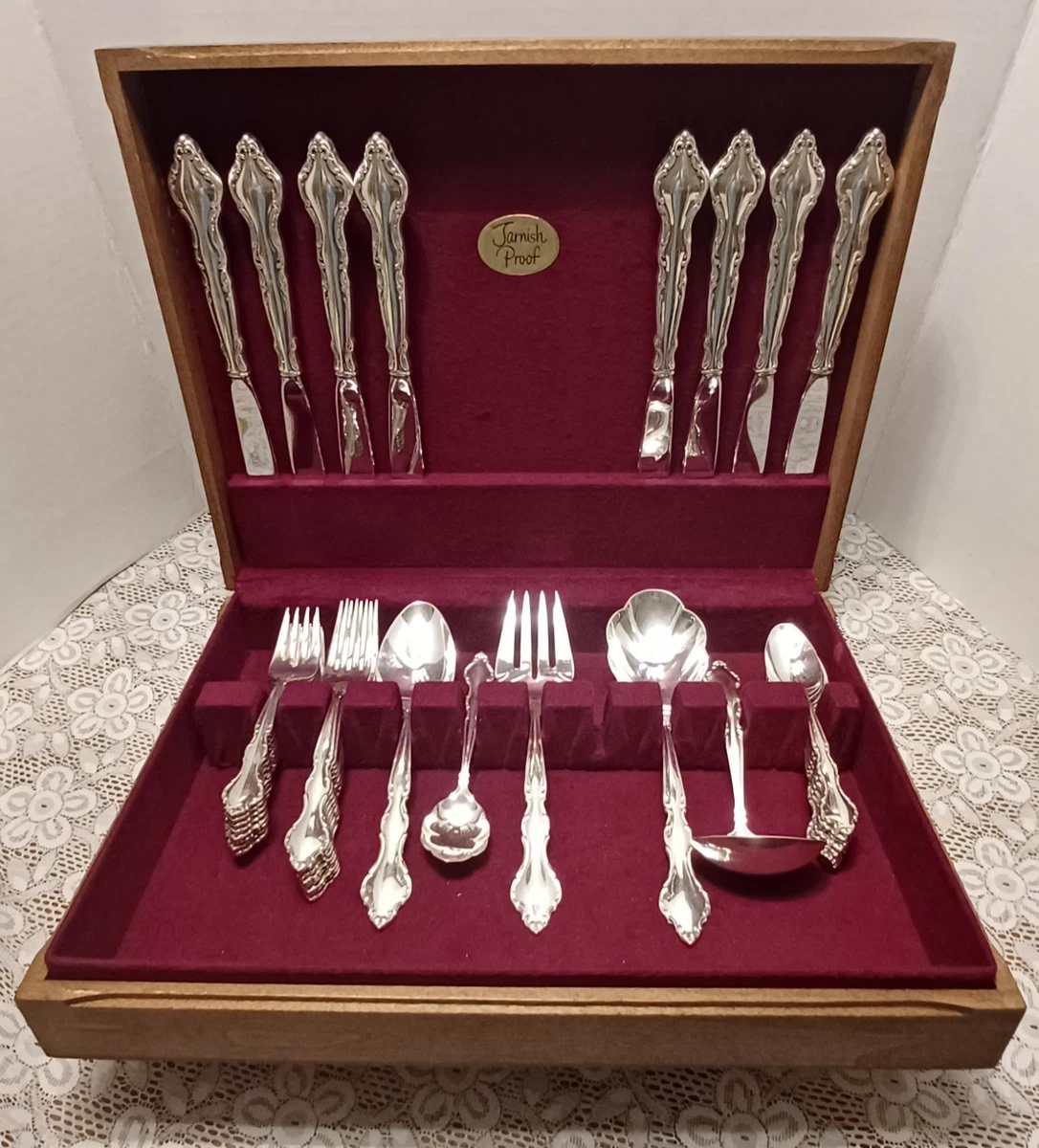 International Silver Flatware-Set Antique US Silver-Plated