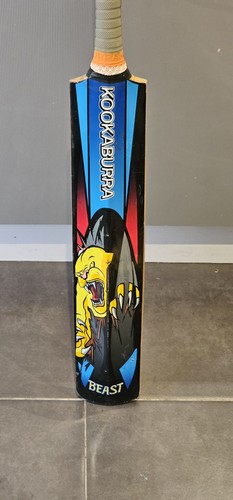 Kookaburra Total Beast Carbon Embedbeded Rare Banned Cricket Bat 2004 -06