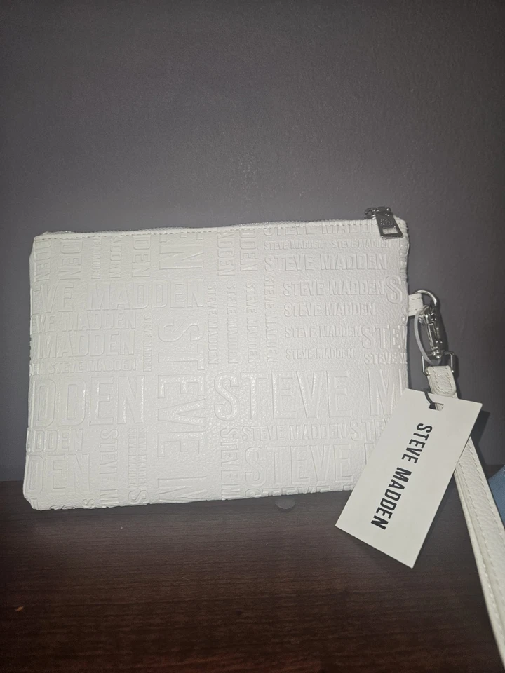 Steve Madden смешанный логотип выбитый мягкий кошелек с ремешком/цвет кости 10 «x 7» - Изображение 2 из 3