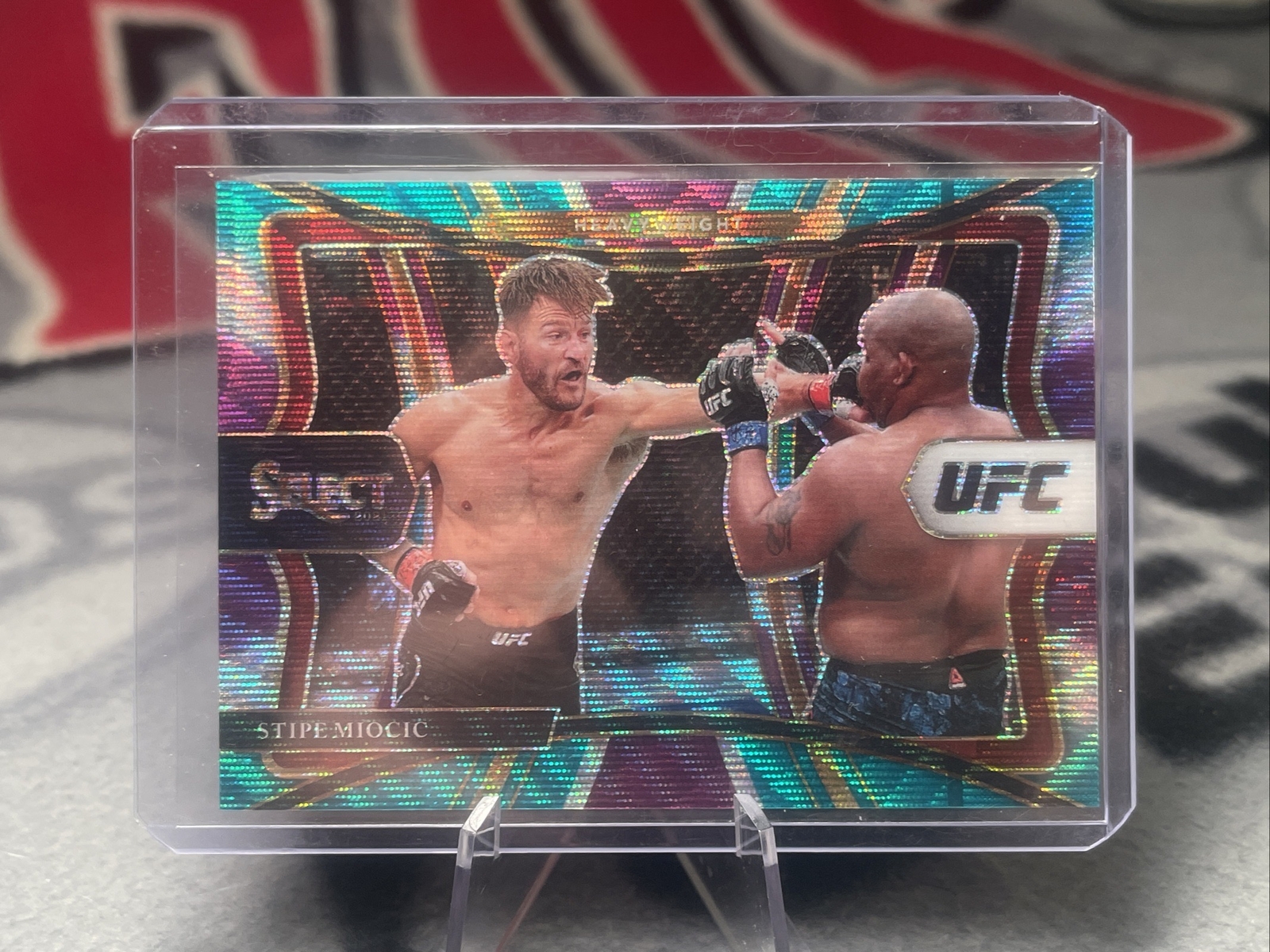2021 Panini Select UFC Premier Level Tri-Color Prizm Stipe Miocic #104