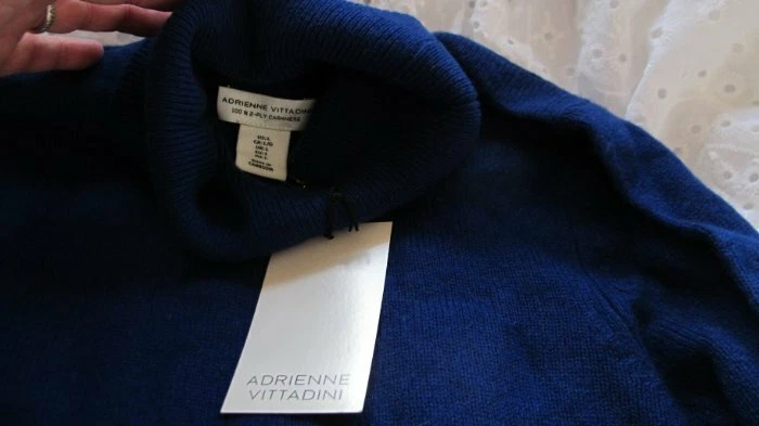 Adrienne vittadini cashmere discount sweater