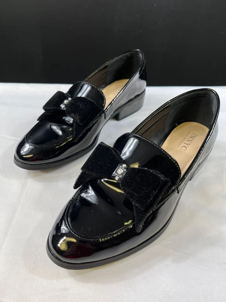 Mocasines Isaac Mizrahi para mujer de charol negro con lazo de terciopelo talla 7 SKU 730 Foto 3 de 4