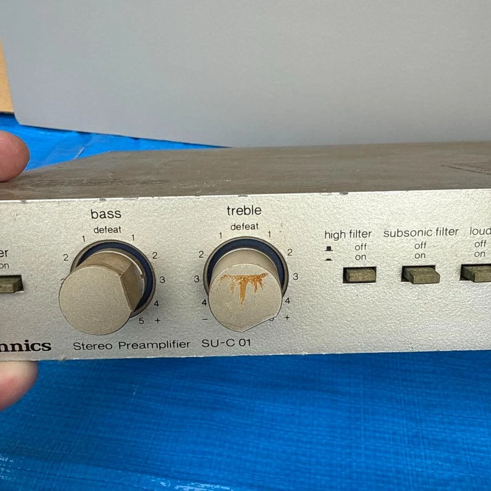 Technics SU-C01 Silver Preamplifier Vintage From Japan - Image 3 of 4