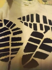 Pykettes print blouse/pullover black& white sleevelessr black &