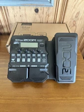 Zoom G1X FOUR Multi-effects Processor with Expression Pedal