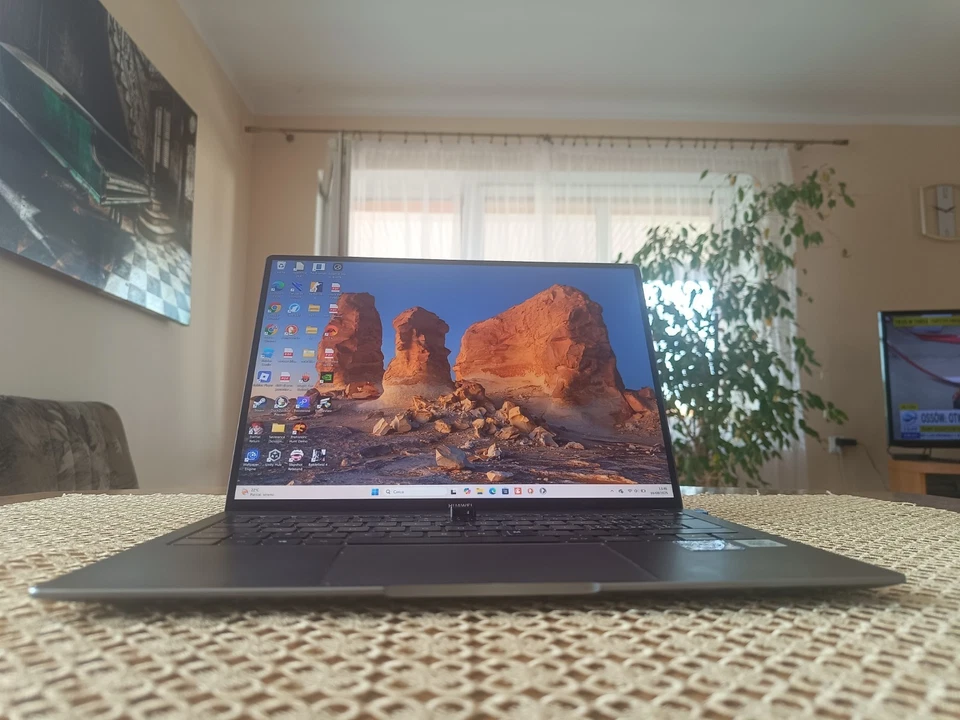 Huawei Laptop Matebook X Pro 2020 14"-i5 / 16GB RAM / 512GB- MX250 - Immagine 3 di 4