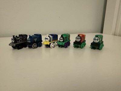 Thomas & Friends Minis LOT of 6 - Costumes, Masks, Hero, Villains Trains Micro