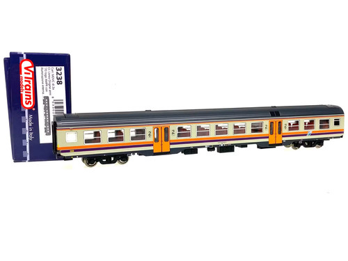 ViTrains 3238 MDVC 2à CL Beige Personenwagen HO 1:87 Mit Licht | Condition: Neu