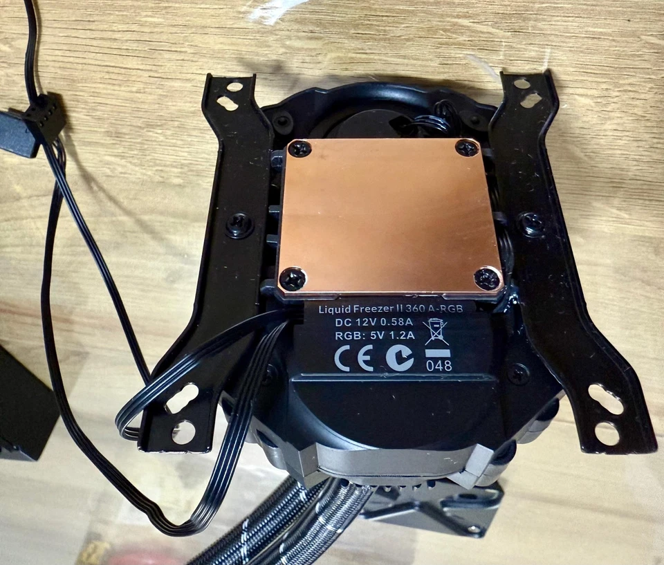 Arctic Liquid Freezer II 360 A-RGB AIO CPU Cooler | Intel LGA1700 Ready,PWM Fans - Image 2 of 4