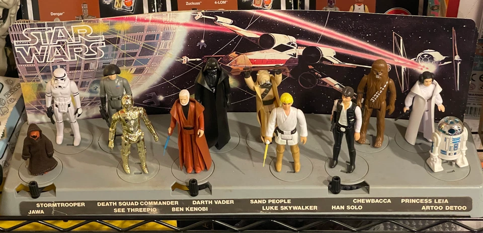 VINTAGE 1978 KENNER STAR WARS FIRST 12 MAIL-AWAY DISPLAY STAND & RETRO FIGURES - Image 2 of 4