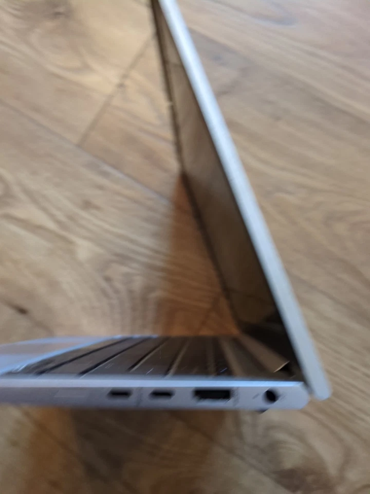 HP Elitebook 835 G8 Ryzen 5 5650U 2.3GHz 8GB 256GB SSD 13.3" Touchscreen 2211 - Image 4 of 4