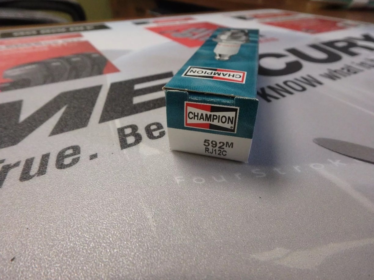 QTY 4  CHAMPION NEW 592M RJ12C Marine Spark Plug