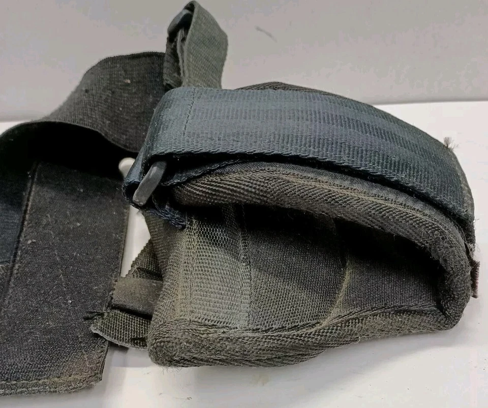 Uncle Mike’s Sidekick Ankle Holster Size 0 & Garter Complete - Image 4 of 4