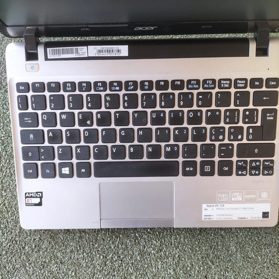 Gaming  Notebook WIndows 7 AMD E1 RAM 4GB SSD 120GB GPU 512MB Acer Aspire V5 - Immagine 4 di 4